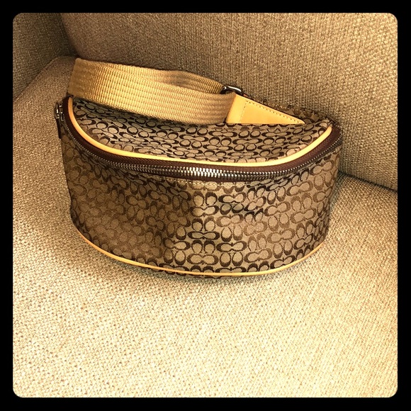 Coach Handbags - Coach fanny pack Coach Handbags - Coach fanny pack